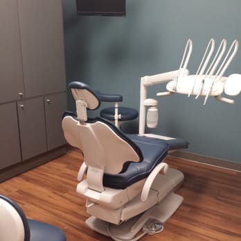 Buckingham Dental - New cleaning room with a smart tv to catch up on all my shows! - Cosmetic Dentists Near Me - Austin, Texas