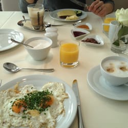 Travel Charme Fürstenhaus - Frühstück