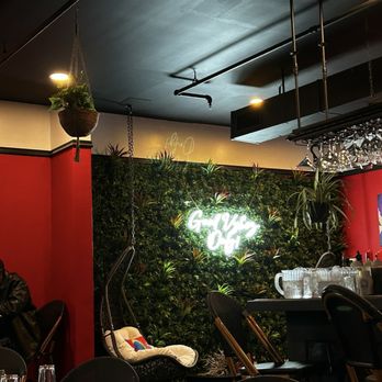 Trini Vybez Restaurant And Bar - Restaurant - Trinidadian Near Me - Washington, DC, District of Columbia Trini Vybez Restaurant And Bar - Restaurant - Trinidadian Near Me - Washington, DC, District of Columbia