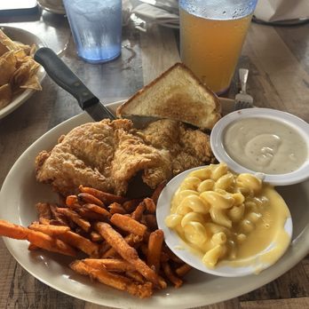 The Power Plant Texas Grill - Chicken Fried Chicken - New American Near Me - Seguin, Texas The Power Plant Texas Grill - Chicken Fried Chicken - New American Near Me - Seguin, Texas