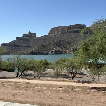 Apache Lake Resort - Resorts Near Me - Roosevelt, Arizona