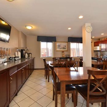 Canada's Best Value Inn - Breakfast Area - Hotels Near Me - Princeton, British Columbia Canada's Best Value Inn - Breakfast Area - Hotels Near Me - Princeton, British Columbia