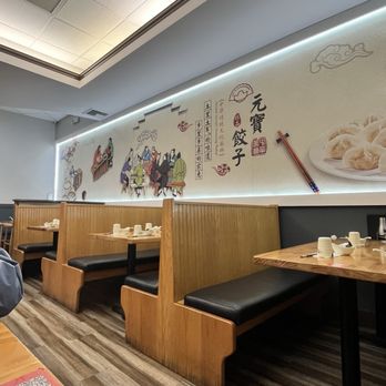 Yuanbao Jiaozi - right before it got busy and the guy said it is for party of 6 and they seated party of 3 like us... - Chinese Near Me - Burlingame, California Yuanbao Jiaozi - right before it got busy and the guy said it is for party of 6 and they seated party of 3 like us... - Chinese Near Me - Burlingame, California