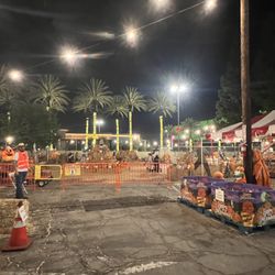 Montclair Place Pumpkin Patch - Entrance to pumpkin patch