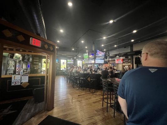 1760 Pub N Grille by null