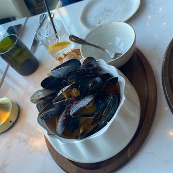 Bacchus Kitchen + Bar - American Near Me - Grapevine, Texas