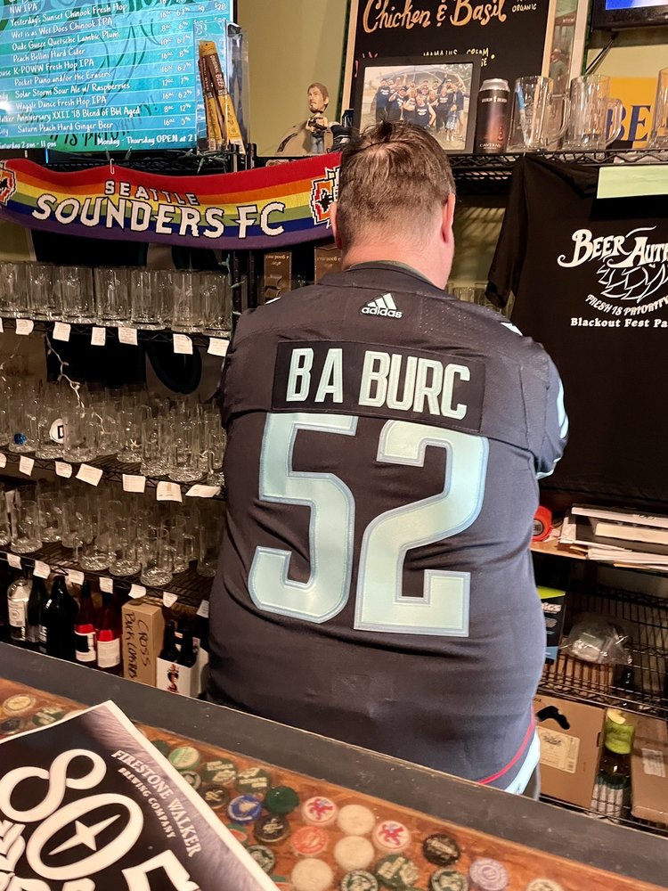 THE BEER AUTHORITY Updated May 2024 28 Photos & 63 Reviews 12720