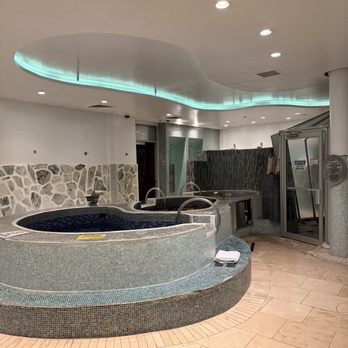 Juvenex Spa - Hot tub - Day Spas Near Me - New York, New York Juvenex Spa - Hot tub - Day Spas Near Me - New York, New York