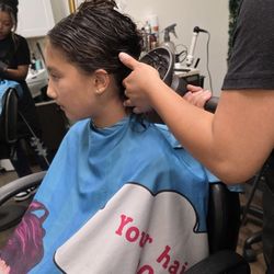 Hair by Phet