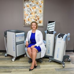 Glamour Plastic Surgery & Med Spa