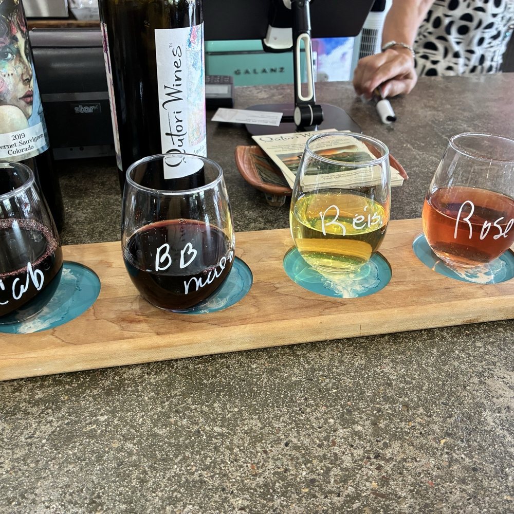 Qutori Wines - Flight of wines - Wine Tasting Room Near Me - Paonia, Colorado Qutori Wines - Flight of wines - Wine Tasting Room Near Me - Paonia, Colorado