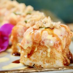 Yumm Sushi - Crispy rice, salmon