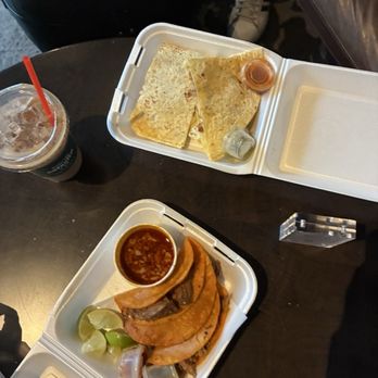Antojitos A Los 4 Vientos - Food Trucks Near Me Antojitos A Los 4 Vientos - Food Trucks Near Me