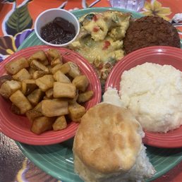 Garden Fresh Veggie Scramble, added a side of "Moon Dusted" Potatoes and Beyond Vegan Sausage Garden Fresh Veggie Scramble, added a side of "Moon Dusted" Potatoes and Beyond Vegan Sausage