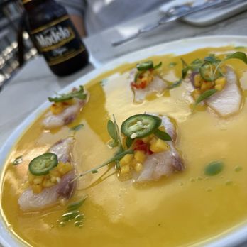 Hacienda Cazadores - Plating could have been better but this mango sauce and fresh fish carpaccio was - Mexican Near Me - La Mesa, California
