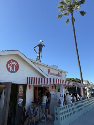 Hamburger Hut by null