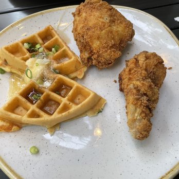 Makers Union - Warren's Fine Fried Chicken & Waffles split - Pubs Near Me - Reston, Virginia