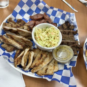 Latin Delight - Latin grill plate  Spicy veggie sauce  Pork  chicken  Beef  Chorizo - Venezuelan Near Me - Missouri City, Texas