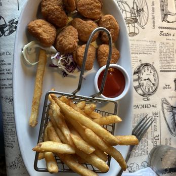 Crabby Jim's Seafood - Chicken tenders - Seafood Near Me - Monterey, California