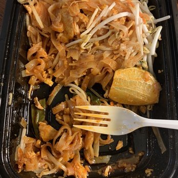 Tuk Tuk Thai - Pad Thai. Thought it was dry at the top, but all the oil was on the bottom - Thai Near Me - Fort Worth, Texas Tuk Tuk Thai - Pad Thai. Thought it was dry at the top, but all the oil was on the bottom - Thai Near Me - Fort Worth, Texas