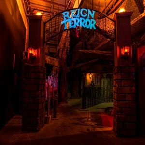 REIGN OF TERROR HAUNTED HOUSE - 119 Photos & 243 Reviews - 225 N