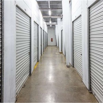 Extra Space Storage - Interior Units - Self Storage Near Me - Pearl City, Hawaii