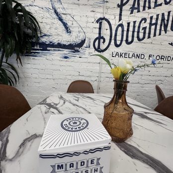 Parlor Doughnuts - Sitting area - Donuts Near Me - Lakeland, Florida Parlor Doughnuts - Sitting area - Donuts Near Me - Lakeland, Florida