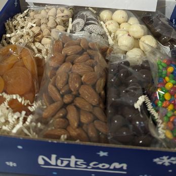 Nuts.com - Box of Winter Wonderland 2023. 9075-01. 4 pounds. - Popcorn Shops Near Me - Newark, New Jersey