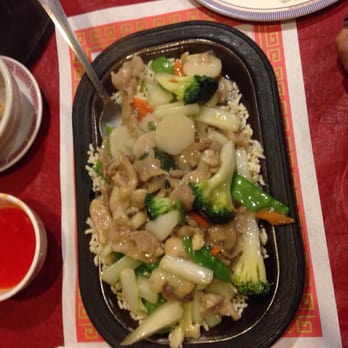 New China - Chicken sizzling rice dish! - Chinese Near Me - Superior, Wisconsin