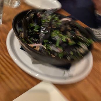 Harbor Table - Mussels - Beer Bar Near Me - Southwest Harbor, Maine