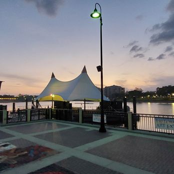 Uptown Art Expo - Festivals Near Me - Altamonte Springs, Florida Uptown Art Expo - Festivals Near Me - Altamonte Springs, Florida