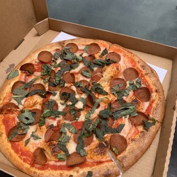 Acre Pizza - Vegan pepperoni pizza - Pizza Near Me - Sebastopol, California
