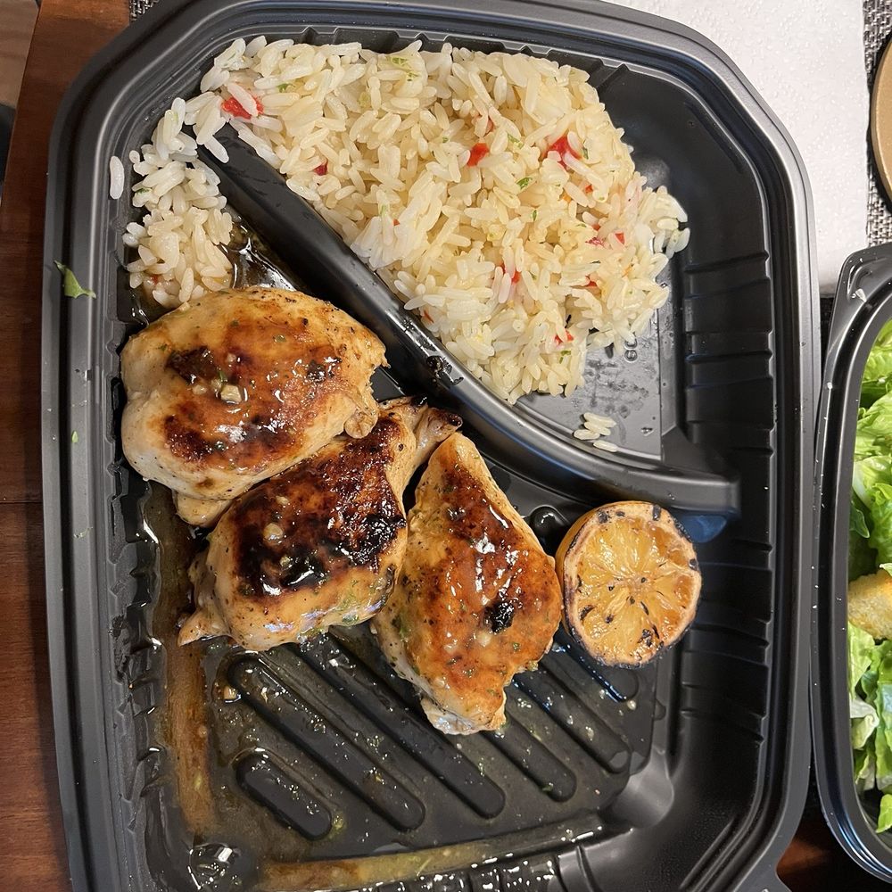 LongHorn Steakhouse - Lemon Garlic Chicken, rice pilaf - Steakhouses Near Me - Franklin, Massachusetts LongHorn Steakhouse - Lemon Garlic Chicken, rice pilaf - Steakhouses Near Me - Franklin, Massachusetts