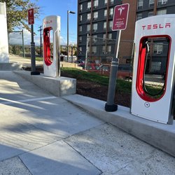 Tesla Supercharger