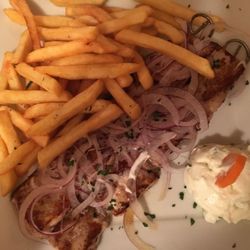 Tischlein Deck Dich - Souflaki mit Pommes