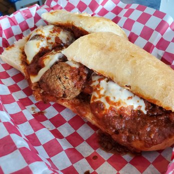 J Parrino's Queen City Deli - Delis Near Me - Springfield, Missouri