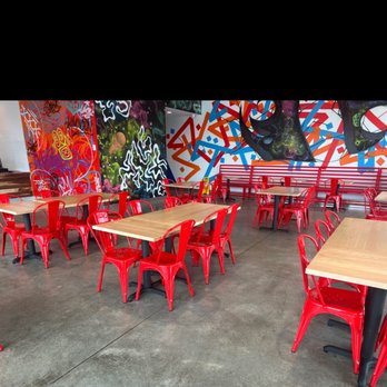 Dave's Hot Chicken - Indoor seating - Chicken Shop Near Me - Wilmington, North Carolina