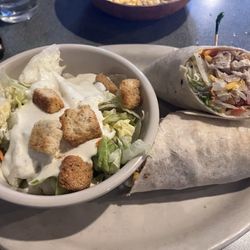 Dave's Bar & Grill - Buffalo chicken wrap