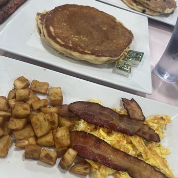 Bel Aire Pancake House - Belly Buster - Breakfast & Brunch Near Me - Norfolk, Virginia Bel Aire Pancake House - Belly Buster - Breakfast & Brunch Near Me - Norfolk, Virginia