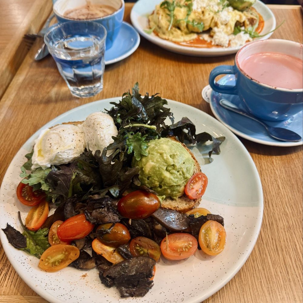 Bluestone Lane Battery Park Café - BL Big Brekkie - Coffee & Tea Near Me - New York, New York Bluestone Lane Battery Park Café - BL Big Brekkie - Coffee & Tea Near Me - New York, New York
