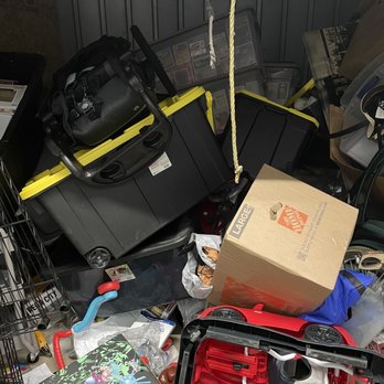 Public Storage - This is how Veronica threw my stuff inside my unit - Self Storage Near Me - Santa Ana, California Public Storage - This is how Veronica threw my stuff inside my unit - Self Storage Near Me - Santa Ana, California