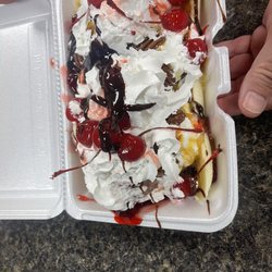 Dat Cafe - Best banana split I had so far.