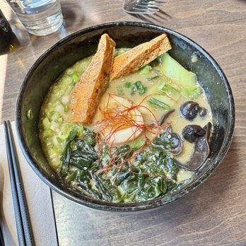 Ramen Gaijin - Shiitake Miso Ramen - Ramen Near Me - Sebastopol, California Ramen Gaijin - Shiitake Miso Ramen - Ramen Near Me - Sebastopol, California