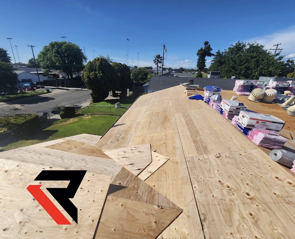 Slide of Rios Roofing