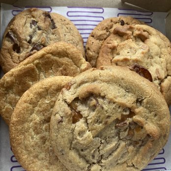 Insomnia Cookies - Chocolate Chunk Cookie Peanut Butter Chip Cookie 2-Snickerdoodle Cookies Oatmeal Raisin Cookie & Salted Caramel Deluxe Cookie - Ice Cream & Frozen Yogurt Near Me - Detroit, Michigan Insomnia Cookies - Chocolate Chunk Cookie Peanut Butter Chip Cookie 2-Snickerdoodle Cookies Oatmeal Raisin Cookie & Salted Caramel Deluxe Cookie - Ice Cream & Frozen Yogurt Near Me - Detroit, Michigan