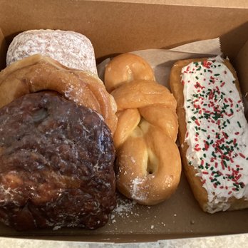 Buckeye Donuts - Variety of donuts - Donuts Near Me - Columbus, Ohio Buckeye Donuts - Variety of donuts - Donuts Near Me - Columbus, Ohio