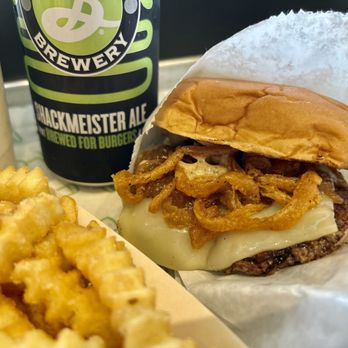 Shake Shack St. John's Town Center - French Onion Soup Burger - Hot Dogs Near Me - Jacksonville, Florida Shake Shack St. John's Town Center - French Onion Soup Burger - Hot Dogs Near Me - Jacksonville, Florida