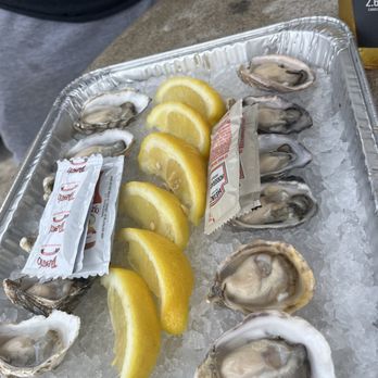 Quality Seafood - Dozen oysters - Seafood Markets Near Me - Redondo Beach, California Quality Seafood - Dozen oysters - Seafood Markets Near Me - Redondo Beach, California