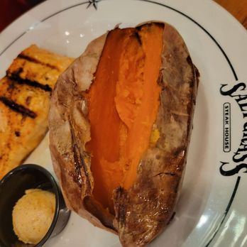 Saltgrass Steak House - Steakhouses Near Me - Houston, Texas