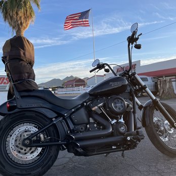 Desert Wind Harley-Davidson - My bike shortly after I left Desert Wind HD. - Motorcycle Dealers Near Me - Mesa, Arizona
